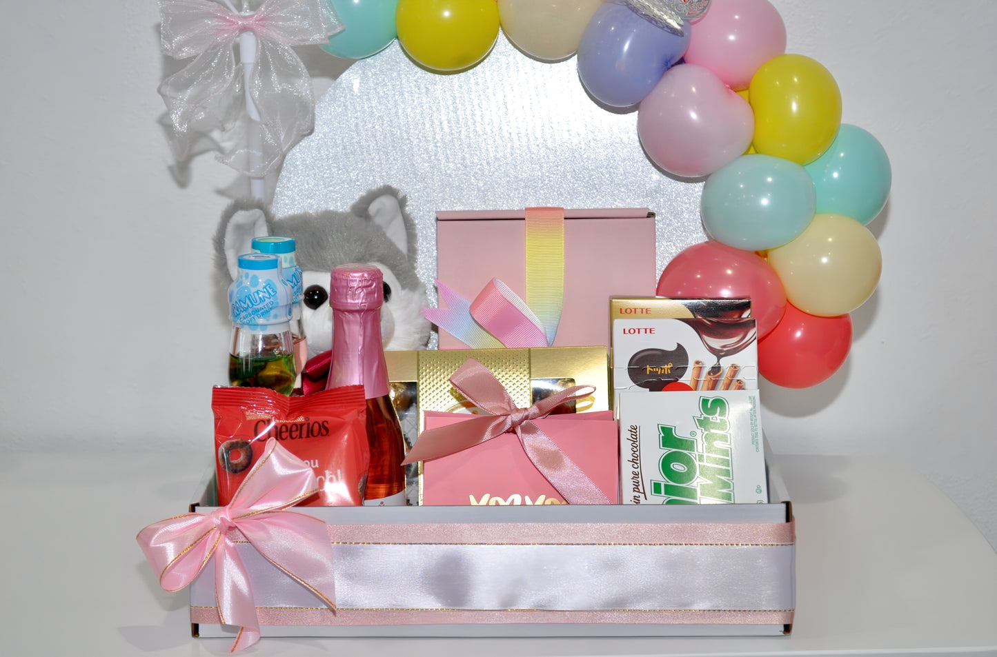 Celebration Hamper/Tray (Bobo Balloon)